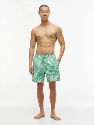 Bañador con estampado tropical de 18 cm