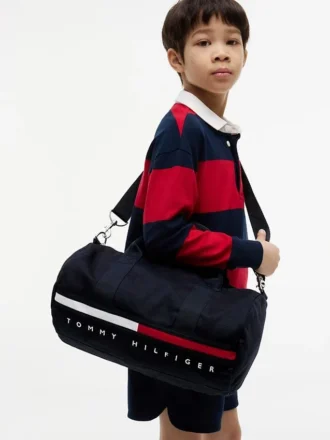 Bolsa de viaje con logotipo y rayas de bandera para niños