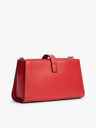 Bolso cruzado con cadena y monograma pulido