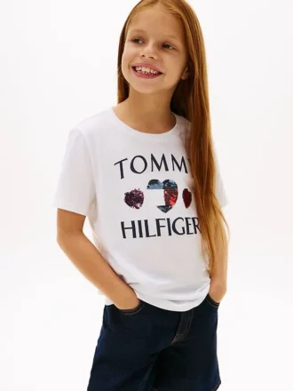 Camiseta con logo de corazón de lentejuelas para niña