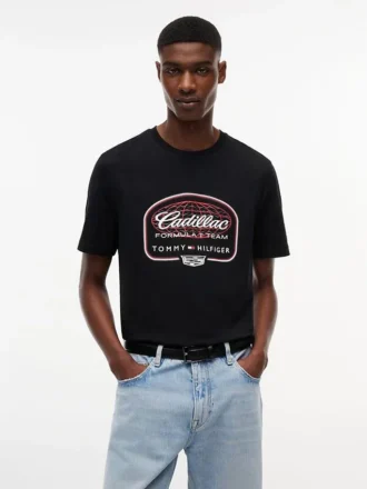 Camiseta Globe de Tommy x Cadillac F1® Team