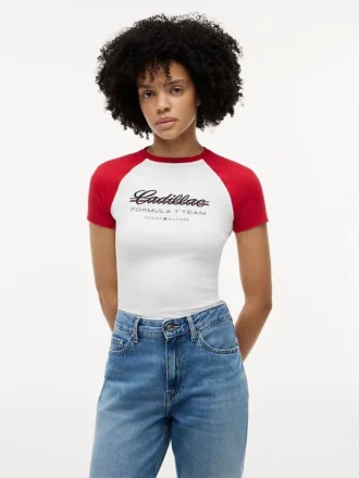 Camiseta Raglan Tommy x Cadillac F1® Team