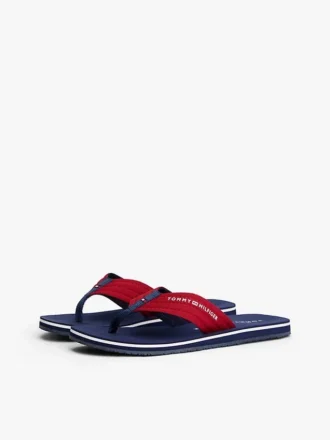 Chanclas con el logotipo de Tommy