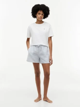 Conjunto de pijama con camiseta de manga corta y pantalones cortos