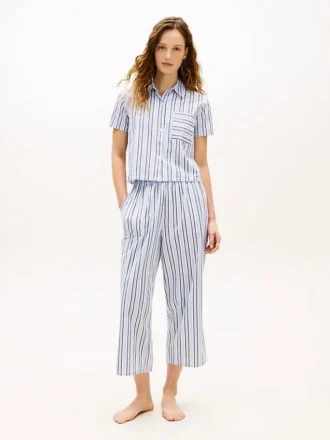 Conjunto de pijama de camisa corta y pantalones
