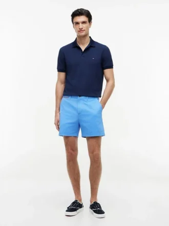 Corte regular. Pantalones cortos Tommy con cintura cómoda de 5″.