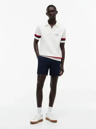 Corte regular. Pantalones cortos Tommy con cintura cómoda de 5″.