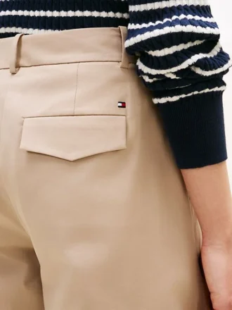 Pantalón chino de sarga plisado