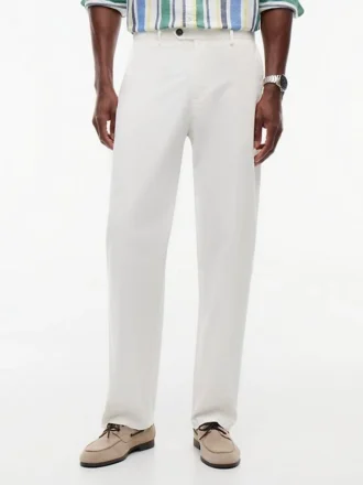 Pantalón chino elástico teñido en prenda de la línea New York Label
