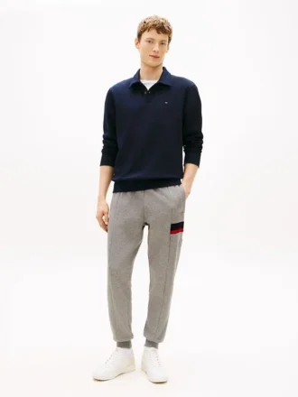 Pantalón de chándal con rayas distintivas